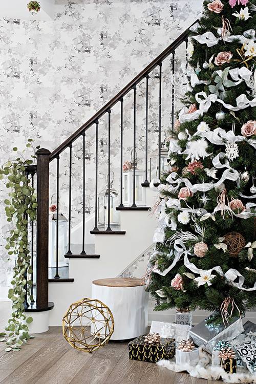 Glam Pink Christmas Tree Decor